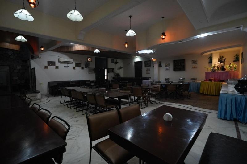 Club Platinum Resort Bahadurgarh Экстерьер фото